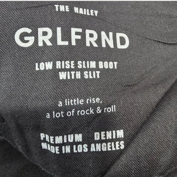 GRLFRND Hailey Low Rise Slim Boot in Manhattan - Picture 3 of 5